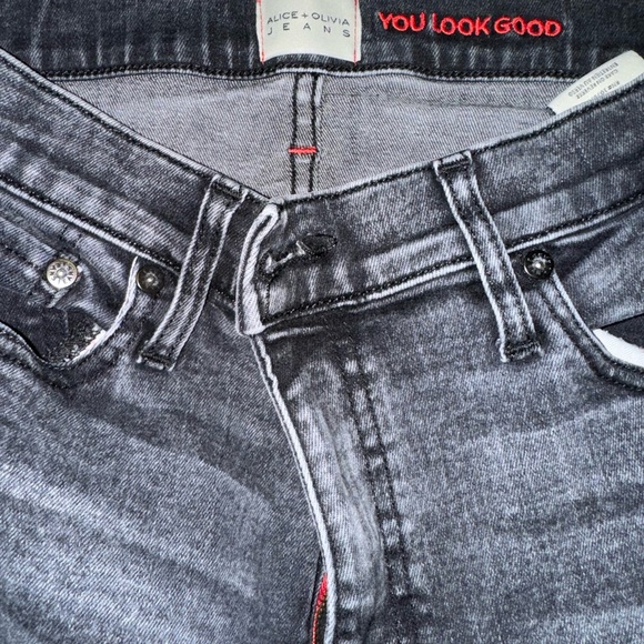 Alice and Olivia black acid wash jean size 32 - Picture 2 of 3